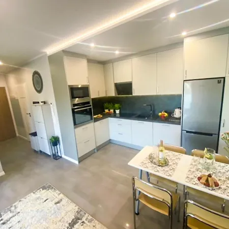 Apartment Pod Swierkami Chojniczki