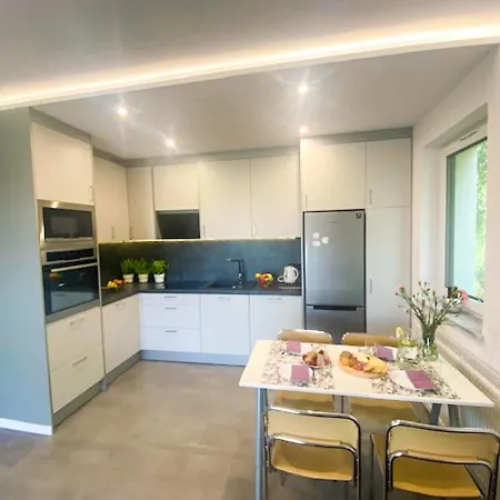 Pod Swierkami Apartment